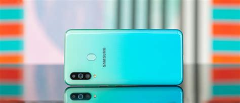 Samsung Galaxy A60/M40 review .
